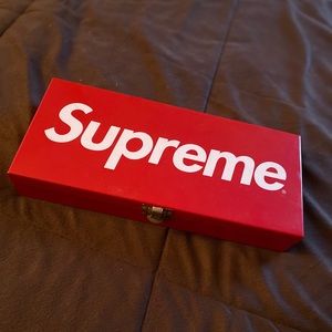 Supreme Tool box